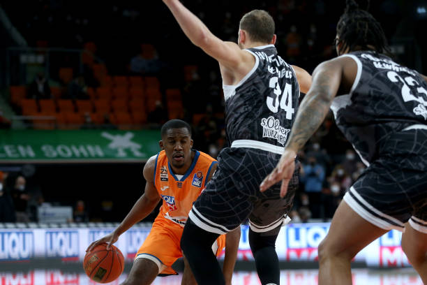 在最新的F 在最新的F